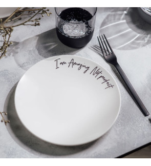 Villeroy & Boch: Statement  dessertbord "I am amazing not perfect"  21 cm.