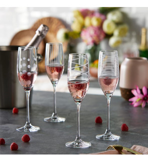 Mikasa:  Set van 4 champagnefluiten 25 cl